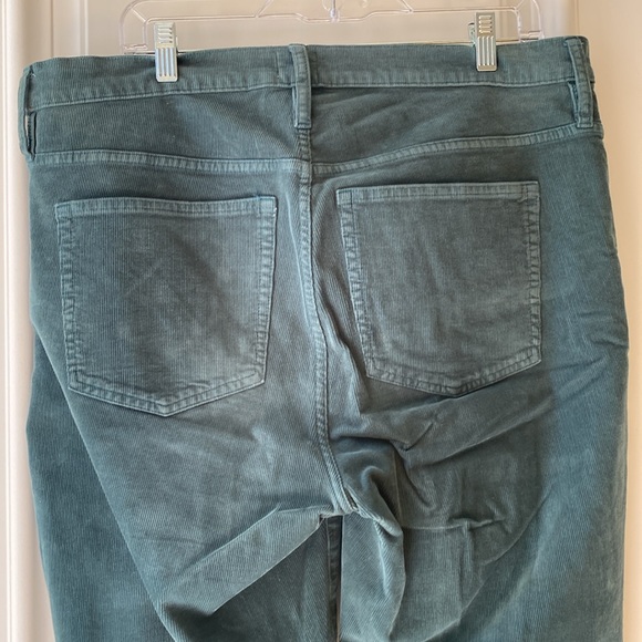 Women’s green corduroy J Crew jeans/pants size 33 - Picture 5 of 10